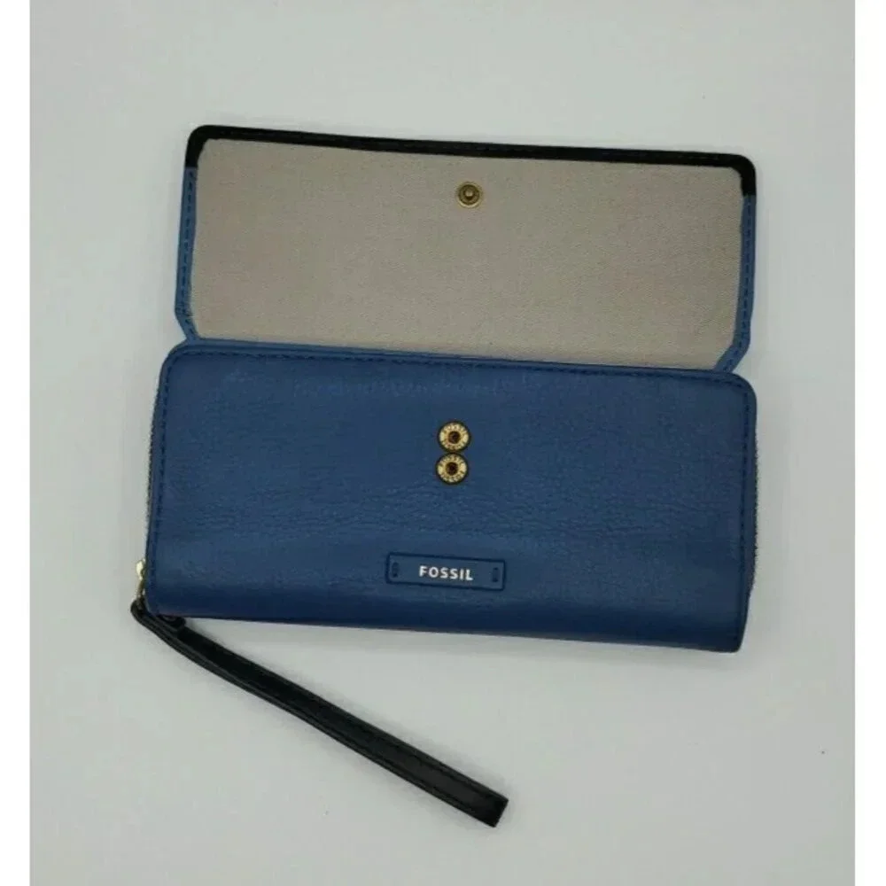 Fossil Two Tone Blue Leather Wallet Wristlet Fold Over Snap and Zip Compartment